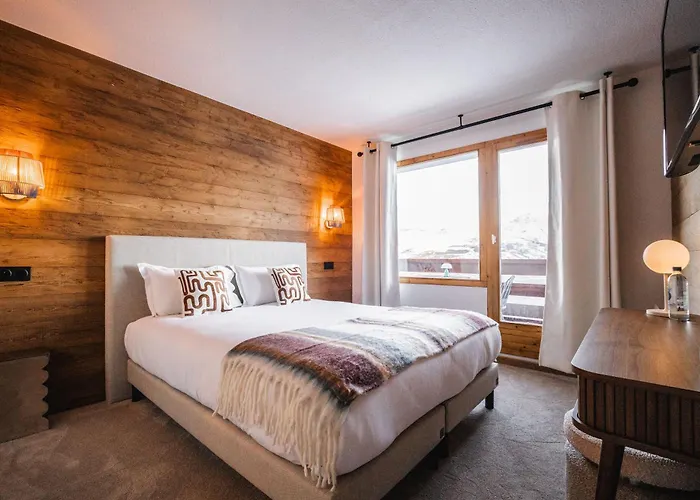 Hotel Emeraude Peisey-Nancroix