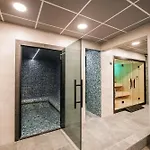 Otel Emeraude