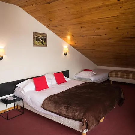 Hotel Emeraude Peisey-Nancroix