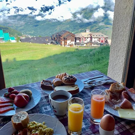 Hotel Emeraude