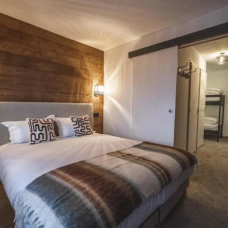 Hotel Emeraude 3*
