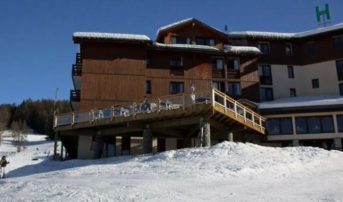 Emeraude 3* Peisey-Nancroix